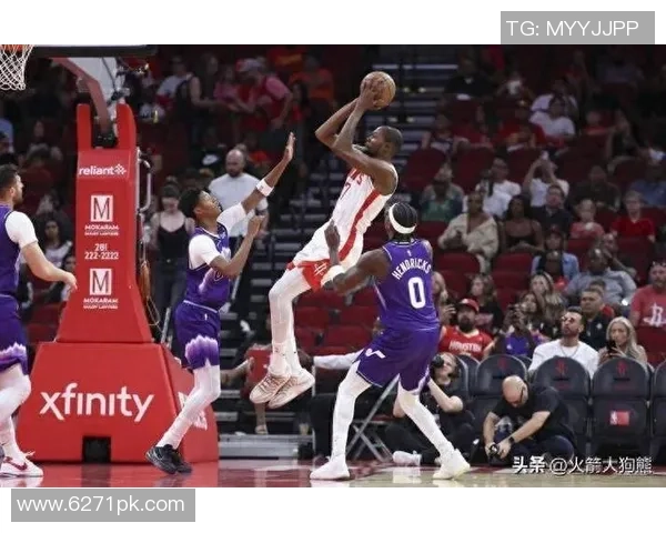 火箭队与爵士队激战四月三十日期待精彩对决与球员表现